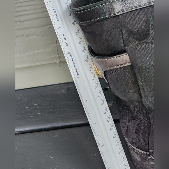 Vintage Coach Signature Jaquard Shoulder Bag - Picture 11 of 14